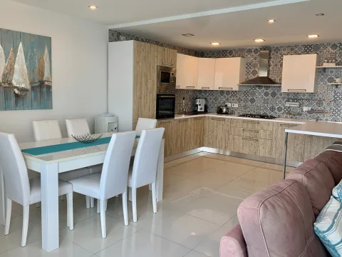 3 bed Apartment For Rent in Sliema, Sliema - thumb 10