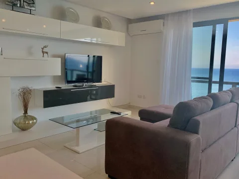 3 bed Apartment For Rent in Sliema, Sliema - thumb 6