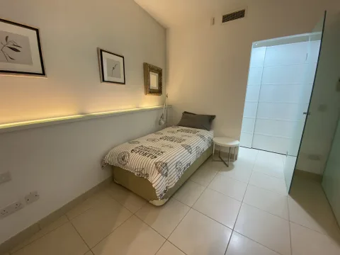 2 bed Apartment For Rent in St Julian's, St Julian's - thumb 3