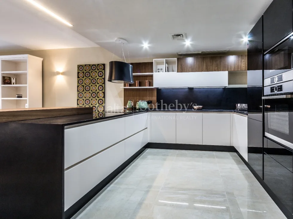 3 bed Apartment For Rent in St Julian's, St Julian's - thumb 2