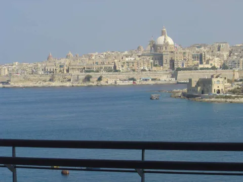 3 bed Apartment For Rent in Sliema, Sliema - thumb 1