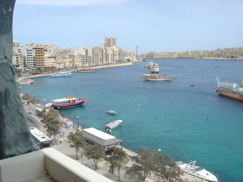 3 bed Apartment For Rent in Sliema, Sliema - thumb 11