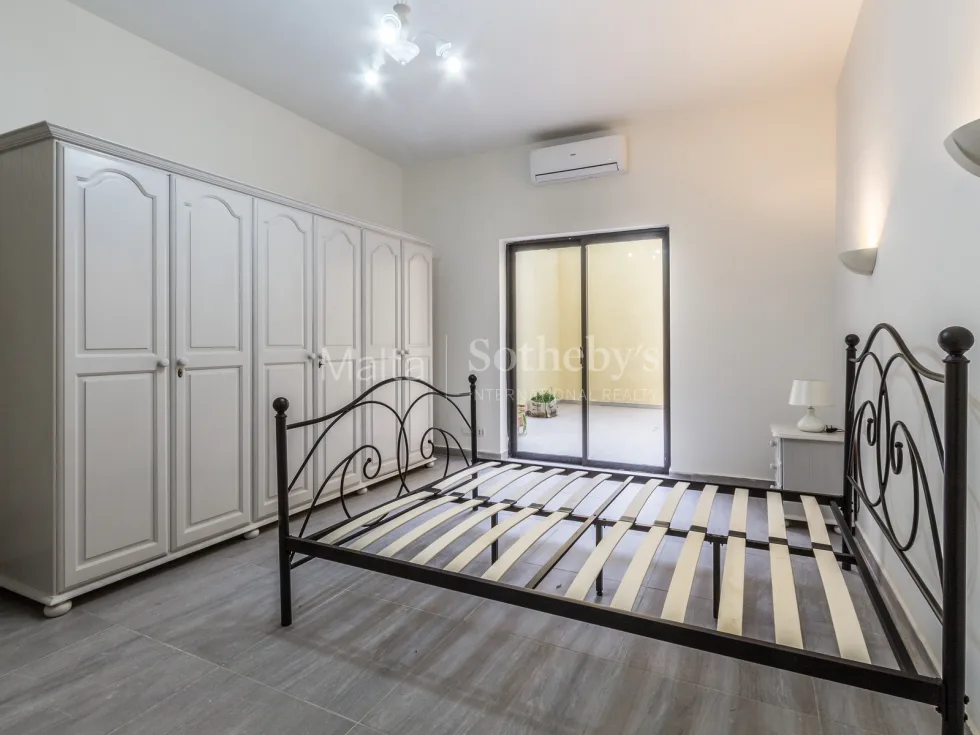 3 bed Apartment For Rent in Sliema, Sliema - thumb 11