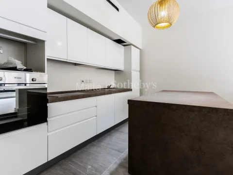 3 bed Apartment For Rent in Sliema, Sliema - thumb 2