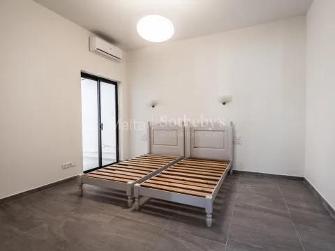 3 bed Apartment For Rent in Sliema, Sliema - thumb 7