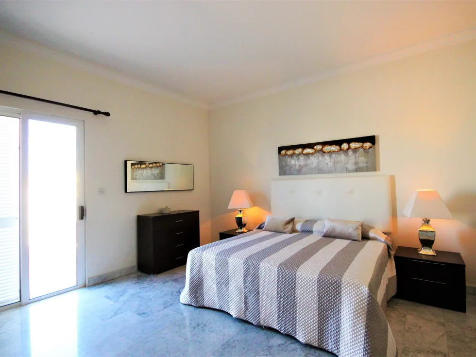 3 bed Apartment For Rent in Sliema, Sliema - thumb 10