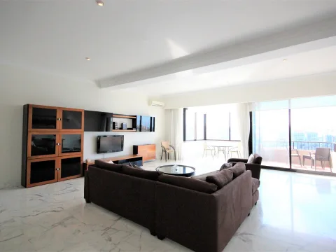 3 bed Apartment For Rent in Sliema, Sliema - thumb 2