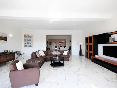 3 bed Apartment For Rent in Sliema, Sliema - thumb 4