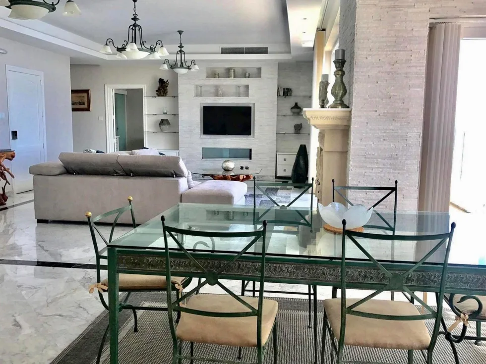 3 bed Apartment For Rent in Sliema, Sliema - thumb 2