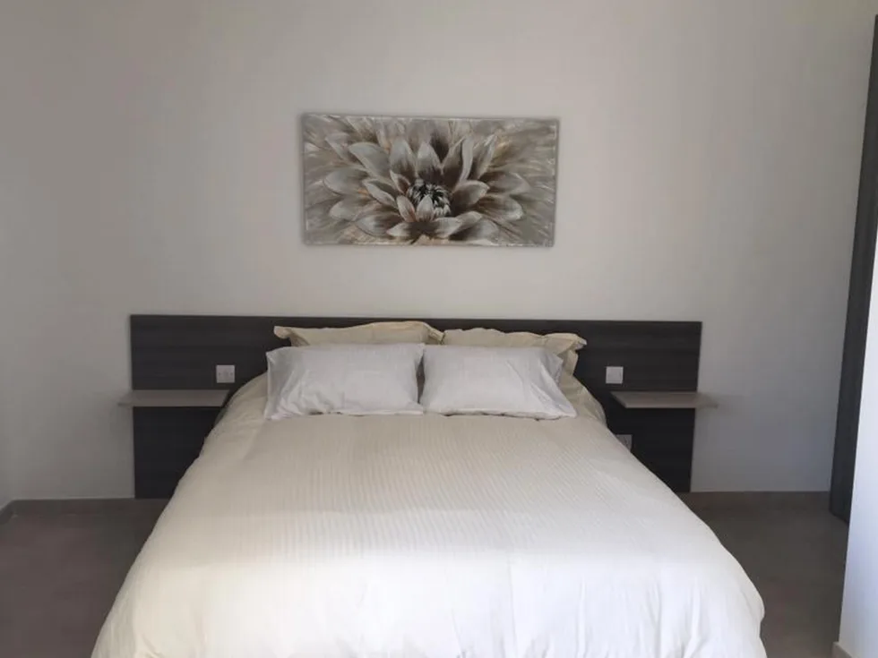 3 bed Penthouse For Rent in Sliema, Sliema - thumb 9