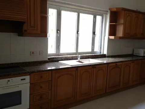 5 bed Villa For Rent in Attard, Attard - thumb 3