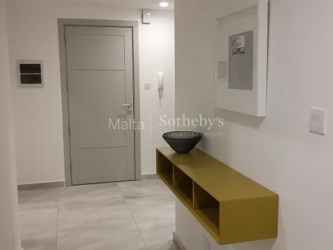 2 bed Apartment For Rent in Sliema, Sliema - thumb 7