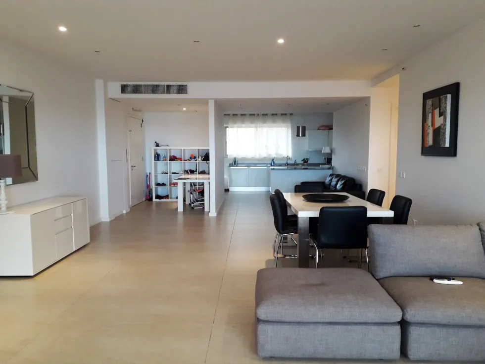 3 bed Apartment For Rent in Sliema, Sliema - thumb 3