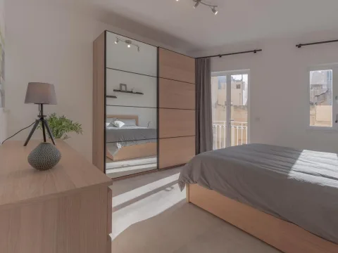 3 bed Town House For Rent in Sliema, Sliema - thumb 6