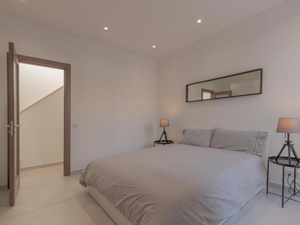 3 bed Town House For Rent in Sliema, Sliema - thumb 9