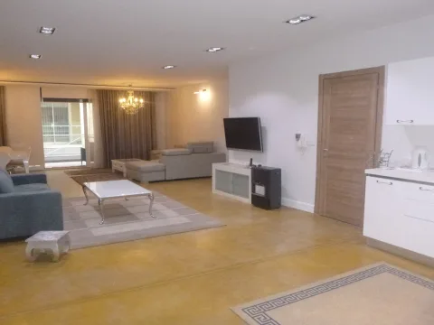 3 bed Apartment For Rent in Sliema, Sliema - thumb 2