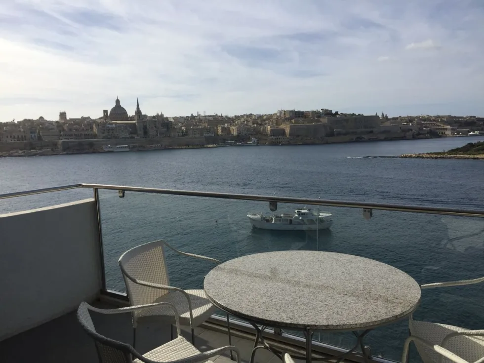 3 bed Apartment For Rent in Sliema, Sliema - thumb 1