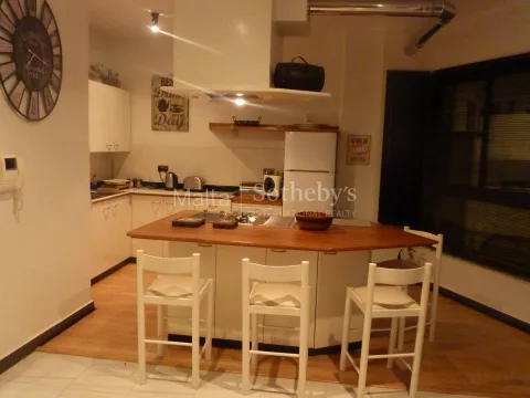 3 bed Apartment For Rent in Sliema, Sliema - thumb 6
