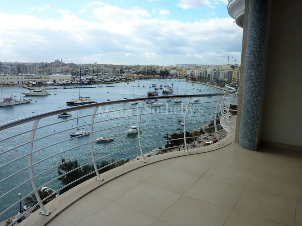 3 bed Apartment For Rent in Sliema, Sliema - thumb 2