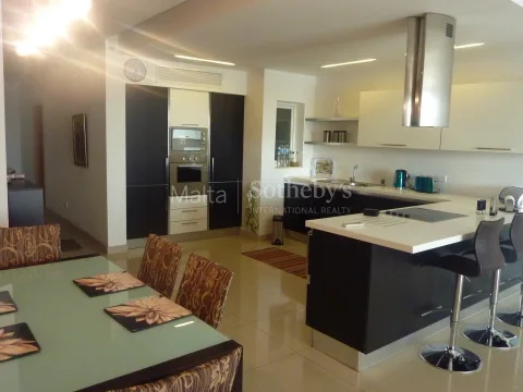 3 bed Apartment For Rent in Sliema, Sliema - thumb 4