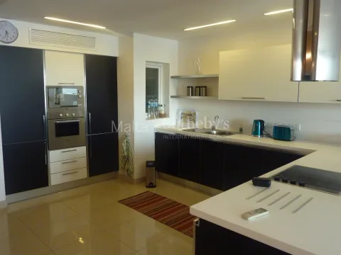 3 bed Apartment For Rent in Sliema, Sliema - thumb 5