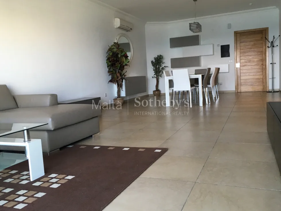 2 bed Apartment For Rent in Sliema, Sliema - thumb 4
