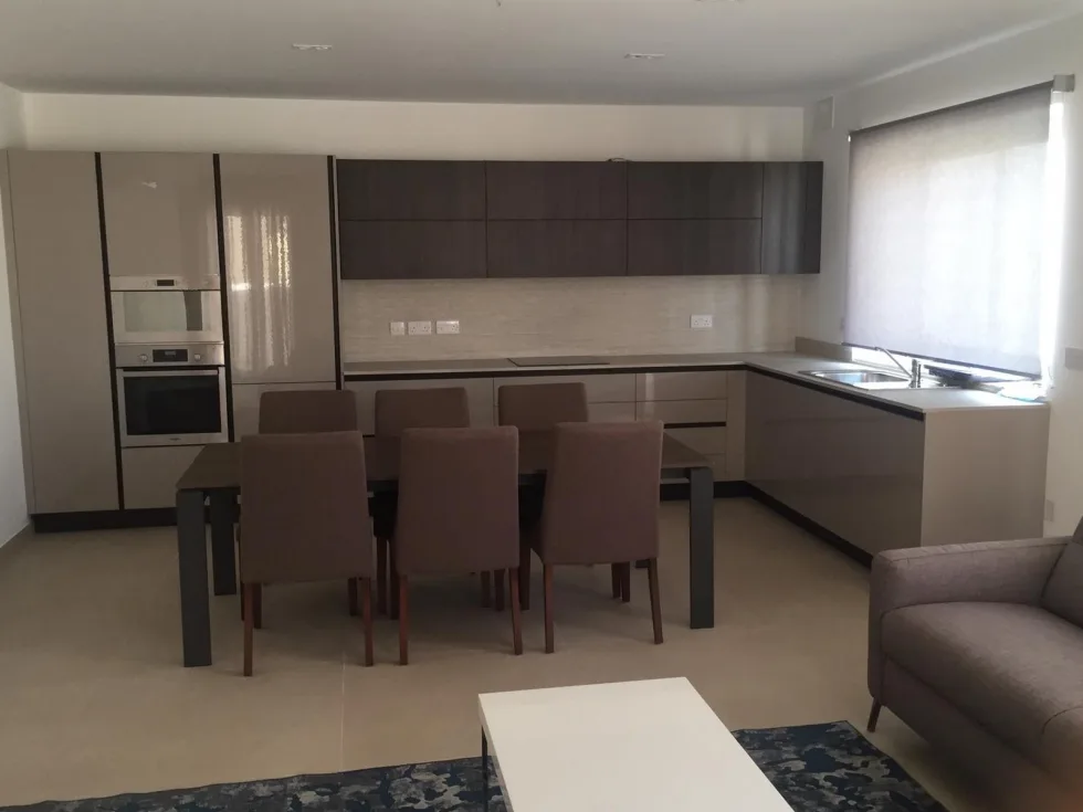 2 bed Apartment For Rent in Sliema, Sliema - thumb 1