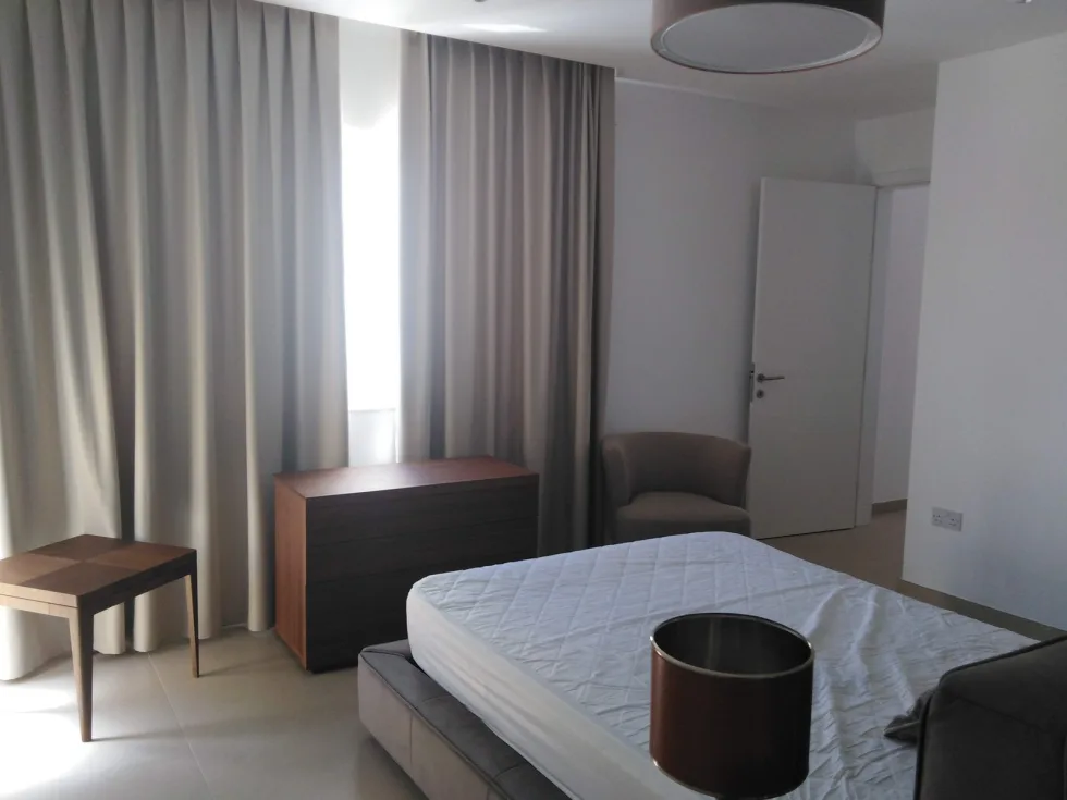 2 bed Penthouse For Rent in Sliema, Sliema - thumb 9