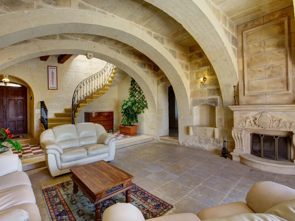 5 bed Villa For Sale in Xaghra, Gozo, Xaghra, Gozo - thumb 2