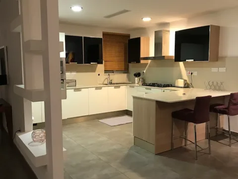 3 bed Apartment For Rent in Ta' Xbiex, Ta' Xbiex - thumb 5