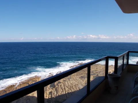 3 bed Apartment For Rent in Sliema, Sliema - thumb 1