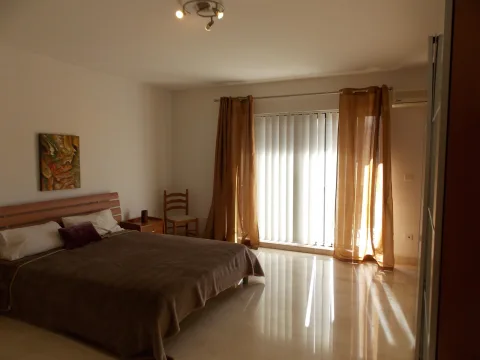 3 bed Apartment For Rent in Sliema, Sliema - thumb 5