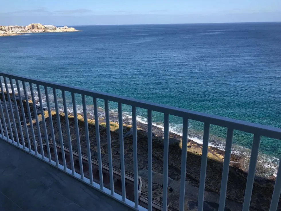 2 bed Apartment For Rent in Sliema, Sliema - thumb 12