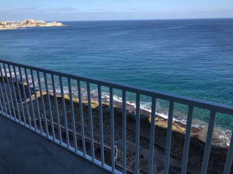 2 bed Apartment For Rent in Sliema, Sliema - thumb 12