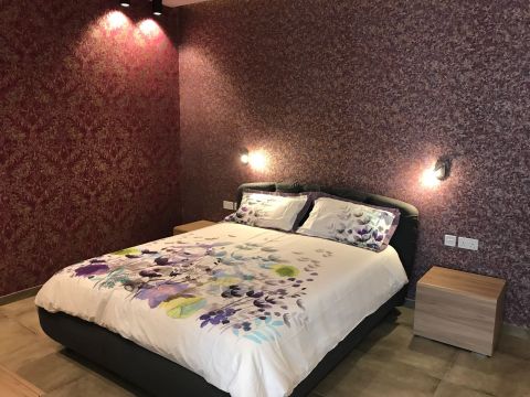 2 bed Apartment For Rent in Sliema, Sliema - thumb 7