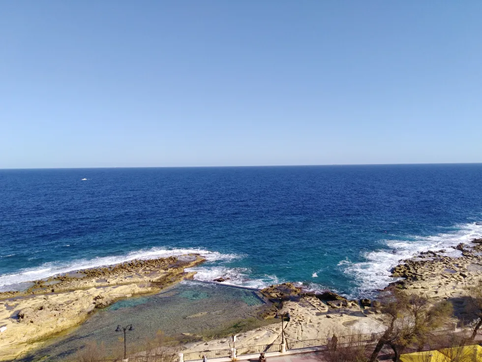 3 bed Apartment For Rent in Sliema, Sliema - thumb 1