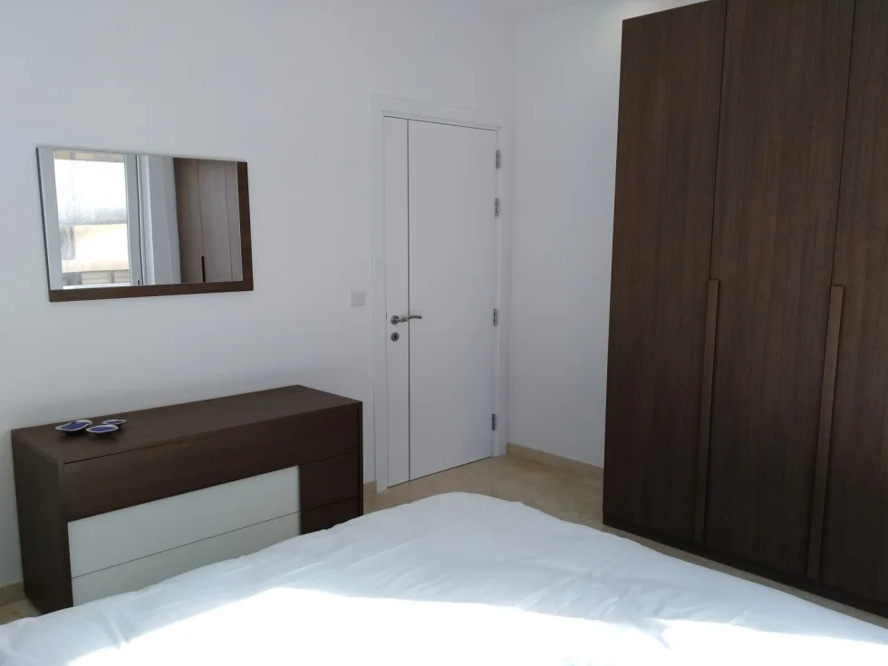 3 bed Apartment For Rent in Sliema, Sliema - thumb 5