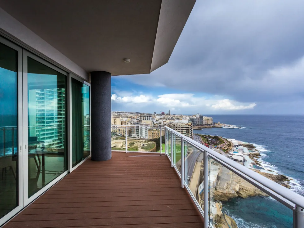 3 bed Apartment For Rent in Sliema, Sliema - thumb 2