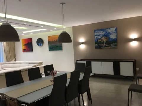 3 bed Apartment For Rent in Ta' Xbiex, Ta' Xbiex - thumb 3