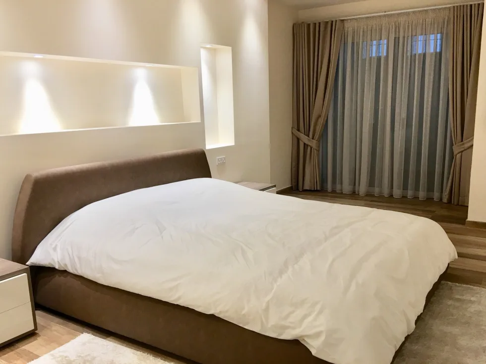 3 bed Apartment For Rent in Ta' Xbiex, Ta' Xbiex - thumb 5