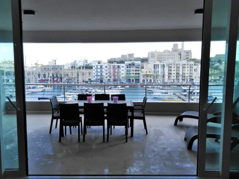 3 bed Apartment For Rent in Ta' Xbiex, Ta' Xbiex - thumb 9