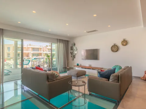 2 bed Apartment For Rent in St Julian's, St Julian's - thumb 5