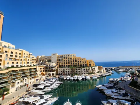 3 bed Apartment For Sale in St Julian's, St Julian's - thumb 19