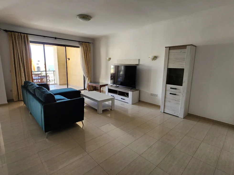 3 bed Apartment For Sale in St Julian's, St Julian's - thumb 4