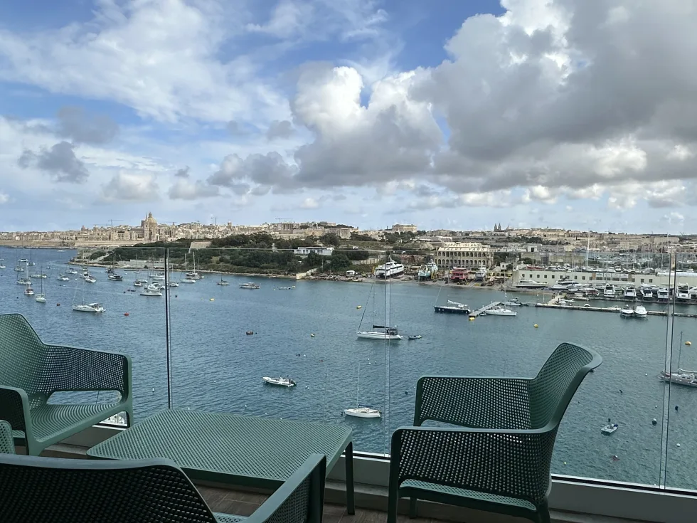 3 bed Apartment For Rent in Sliema, Sliema - thumb 1