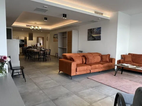 3 bed Apartment For Rent in Sliema, Sliema - thumb 3