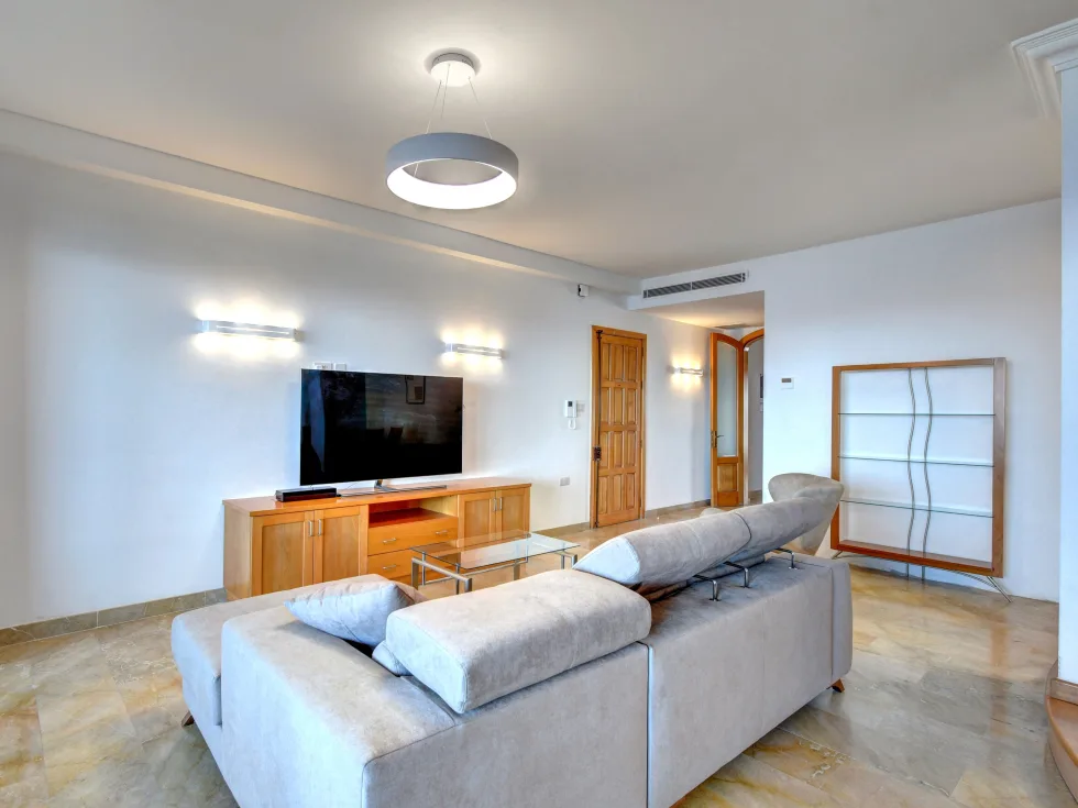 3 bed Apartment For Rent in Sliema, Sliema - thumb 5