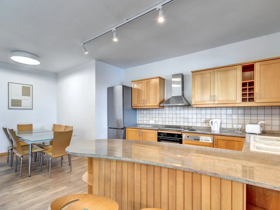 3 bed Apartment For Rent in Sliema, Sliema - thumb 7