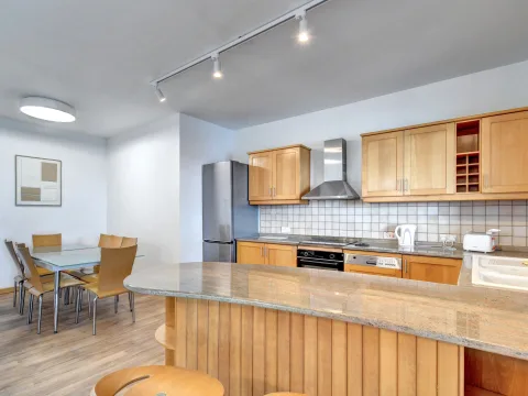 3 bed Apartment For Rent in Sliema, Sliema - thumb 7