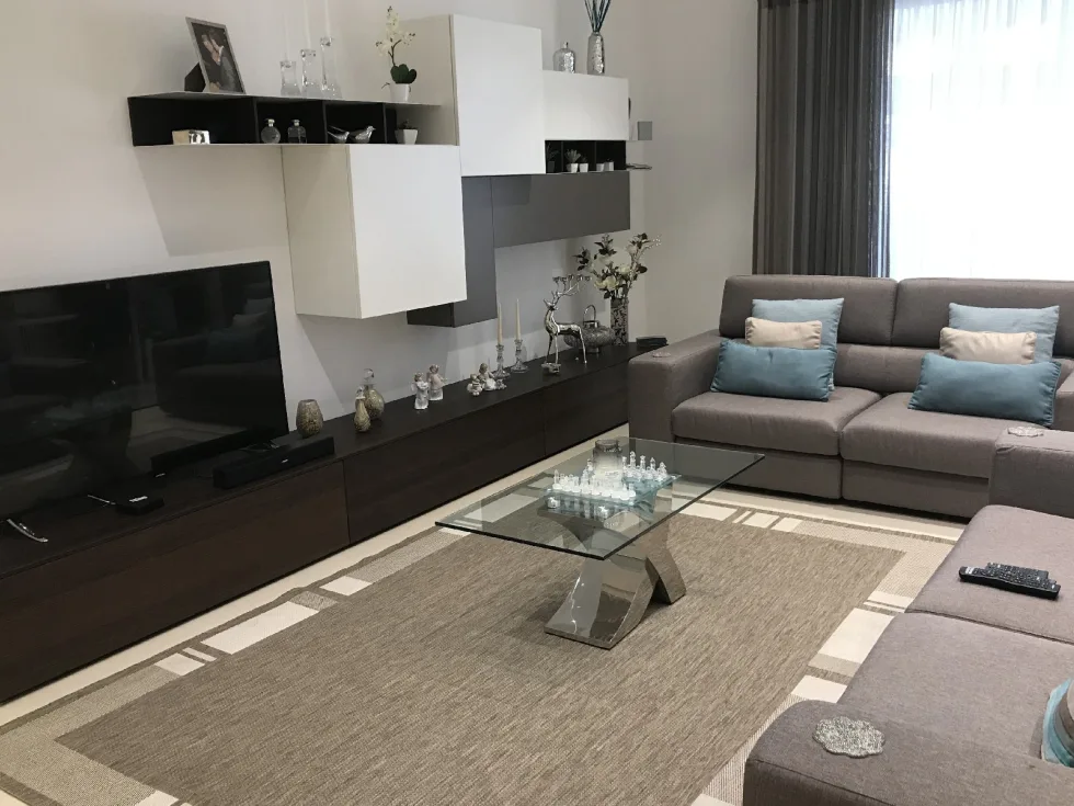 3 bed Apartment For Rent in Sliema, Sliema - thumb 6